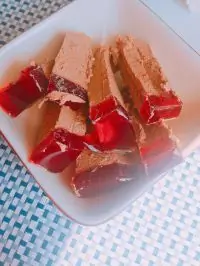 Пате из куриной печени с гранатовым желе