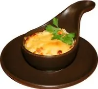 Нежный куриный жюльен с грибами и сыром