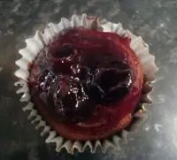 Мраморные кексы с вишней