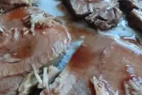 Маринованный говяжий язык