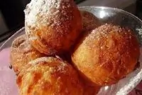 Сырные пончики