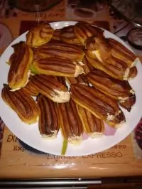 Заварное тесто для эклеров