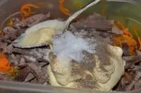 Салат с языком и морковью