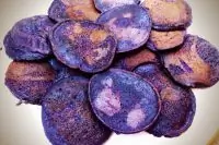 Оладьи из черники на кефире