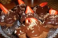 Капкейки шоколадные со сметанным кремом