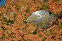 Салат из моркови с шампиньонами