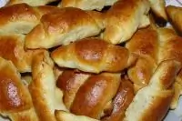 Нежные пирожки с капустой и яйцом