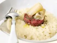 Ризотто с тартаром из говядины