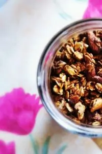Хрустящая кокосовая гранола c кешью