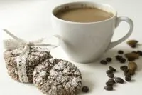 Мятое печенье в сахарной пудре