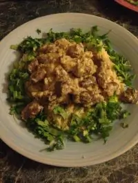 Куриные сердечки, тушеные в сливках