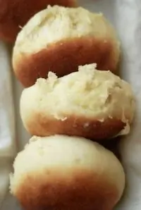 Булочки с сырной начинкой