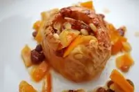 Печеное яблоко с апельсином и тайской дыней