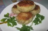 Котлеты из вареной рыбы с картофелем