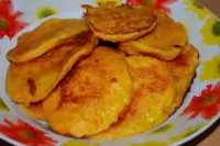 Оладьи из моркови с овсянкой