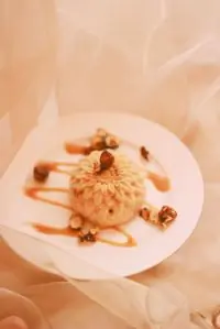 Нуга гляссе