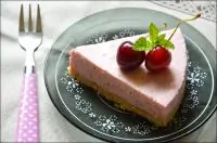 Клубничный чизкейк без выпечки