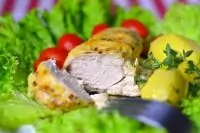 Куриное филе в сливочном соусе с тимьяном