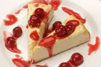 Нежный творожный пудинг с изюмом