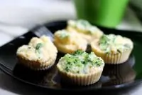 Омлет с брокколи в пароварке