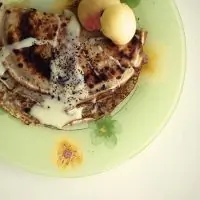 Тонкие блинчики с корицей и сгущенкой