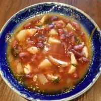 Суп из фасоли с курицей