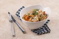 Пенне болоньезе паста