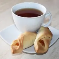 Несладкое печенье со сладким мармеладом