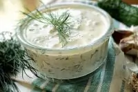 Дзадзики с оливковым маслом