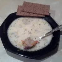 Куриный бульон с грибами и плавленным сырком