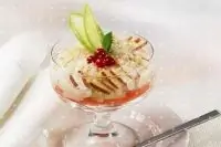 Салат-коктейль из моркови, яблок и груш