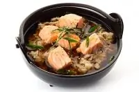 Суп сяке тядзукэ с лососем и рисом