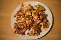 Конвертики с вишней, корицей и апельсинами