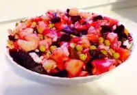 Винегрет с квашеной капустой и свеклой