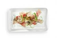 Строганина из муксуна с черной четверговой солью