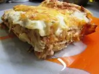 Лазанья болоньезе с соусом бешамель