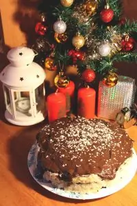 Торт «Баунти» в шоколадной глазури