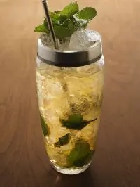 Коктейль «Мятный джулеп» (Mint Julep)