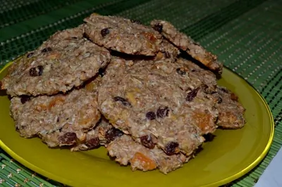 Хлебцы из овсянки с сухофруктами