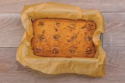 Апельсиновый брауни с грецкими орехами