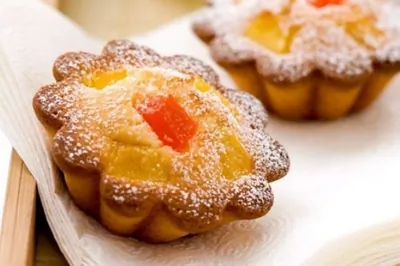 Кокосовые кексы с ананасом и папайей