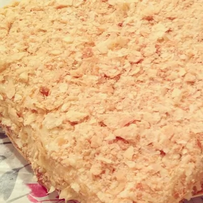 Торт «Наполеон» из покупного теста с заварным кремом