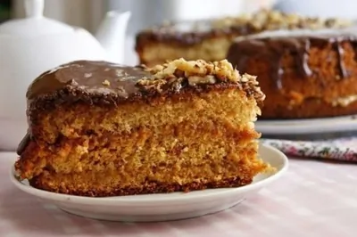 Медовый бисквитный торт