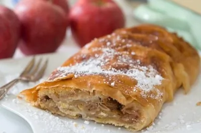 Яблочно-пивной штрудель