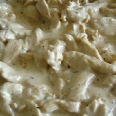 Нежная курица в сливочном соусе с карри