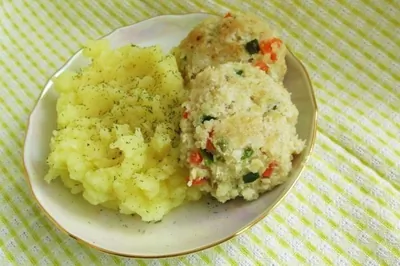 Котлеты из трески с овощами