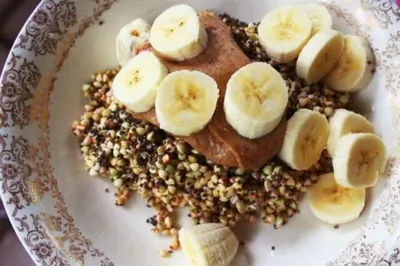 Пророщенная гречка с маком