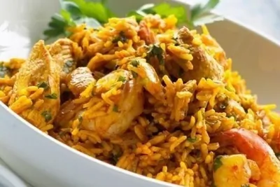 Плов с курицей и овощами