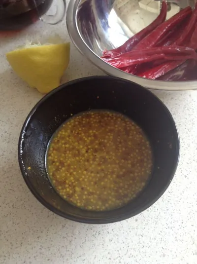 Горчичная салатная заправка