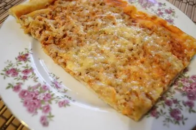 Пицца домашняя с фаршем